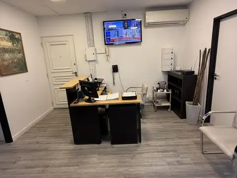 Oficina en Venta en Barrio Norte, USD 135.000