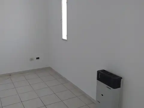 Departamento en Alquiler en Alberdi, $ 480.000