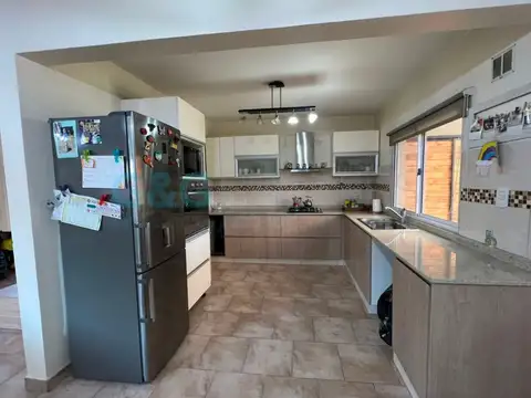 Casa en Venta en Villa Gobernador Udaondo, USD 198.000