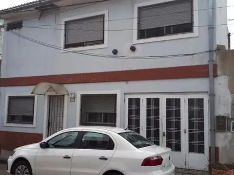 CASA 4 AMBIENTES CON COCHERA APTA CREDITO