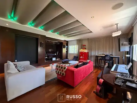 Casa en Venta de 4 dormitorios