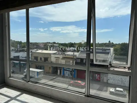 Oficina en Venta al Oeste