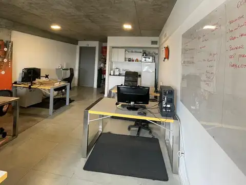 Oficina en Venta en Olivos Vias/Rio, USD 170.000