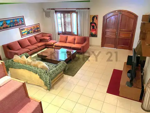 Casa en Venta en Castelar Norte, USD 240.000