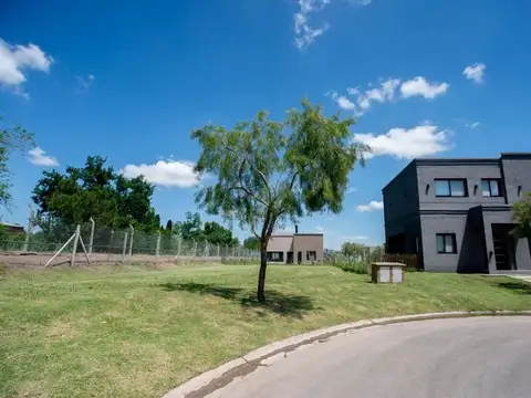 Terreno en Venta en Pilar del Este - Santa Emilia, USD 25.000