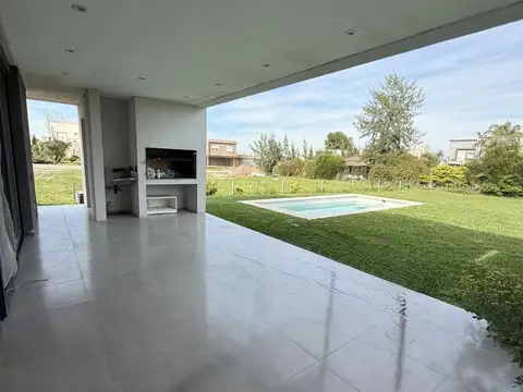 Casa en Alquiler 2 años