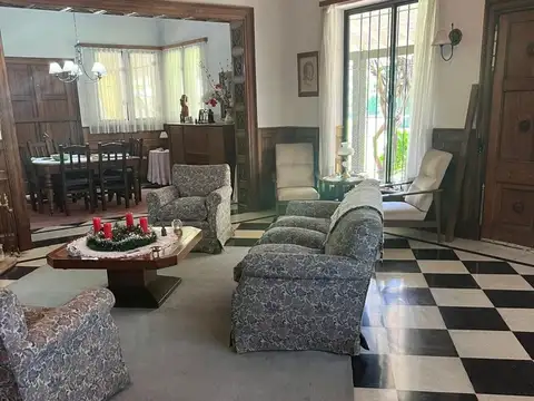 Casa en Venta de 5 dormitorios