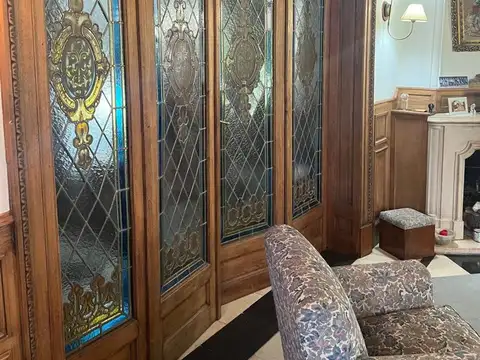 CASA VENTA 4 DORM DON TORCUATO C PILETA 2700 MTS2