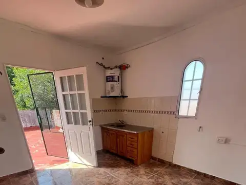 EN ALQUILER HERMOSO DEPTO CON GARAGE COMPARTIDO