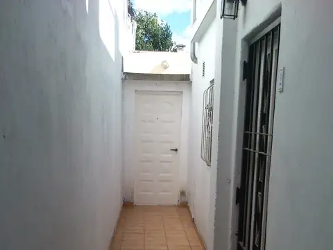 Depto Tipo Casa en Alquiler al Sur