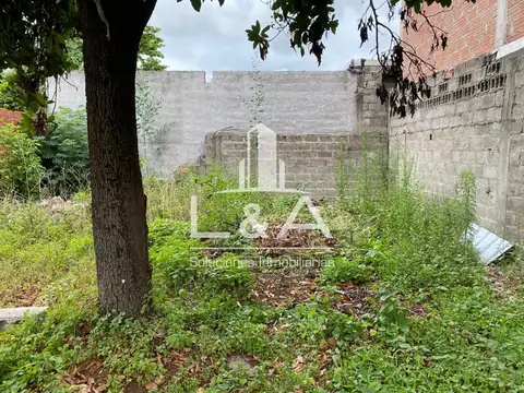 Pje Las Piedras (casona) 2300