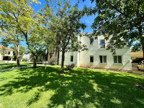 Casa en Venta al Noroeste