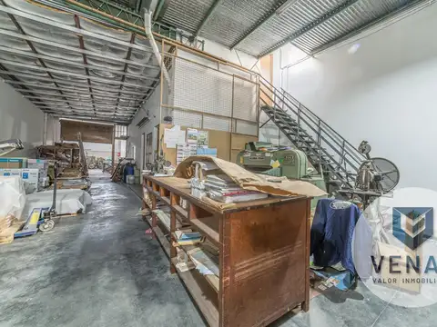 Galpon en Alquiler 43  mts Fondo