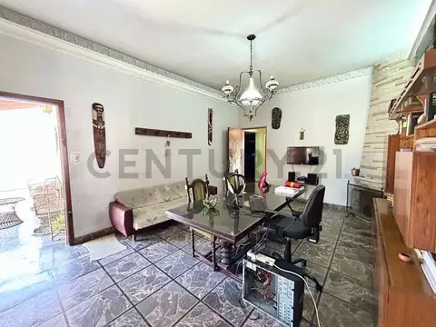 Ripamonti 3800, Piso 0