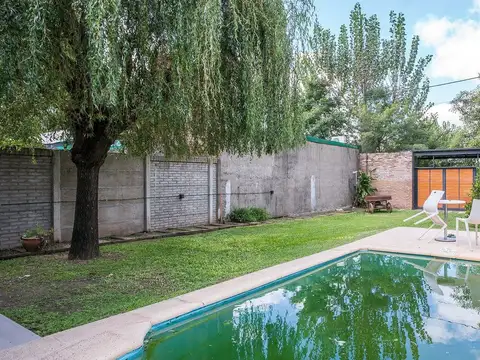 Casa 2 ambientes con 1 baño