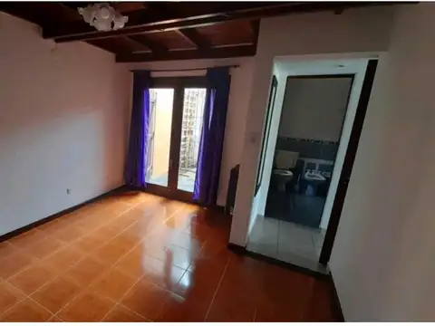 Chalet  2 Amb. Y Depto. 2 Amb. En Punta Mogotes- De La Masa