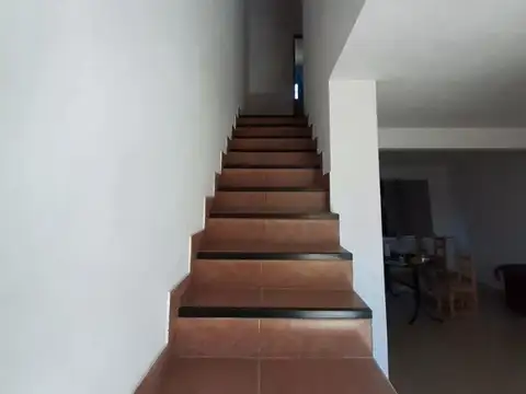 VENTA DE DUPLEX EN CALLE 7 N° 7173 MAR DEL TUYU