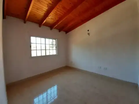 VENTA DE DUPLEX EN CALLE 7 N° 7173 MAR DEL TUYU