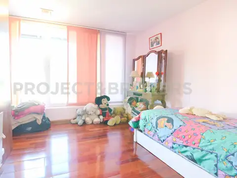 Casa 4 ambientes con 4 baños