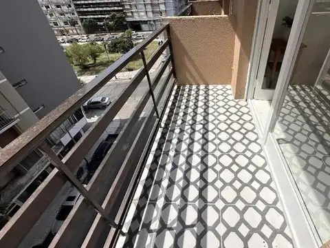 Sgo del Estero 1500, Piso 8