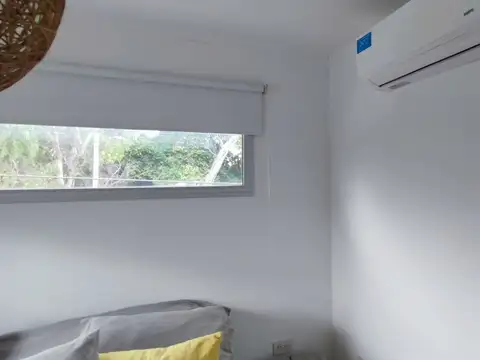 Casa en Venta en Villa Elisa, USD 145.000