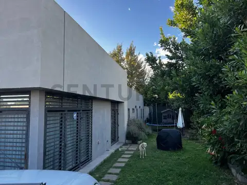 519 entre 133 y 134 3900, Piso 0