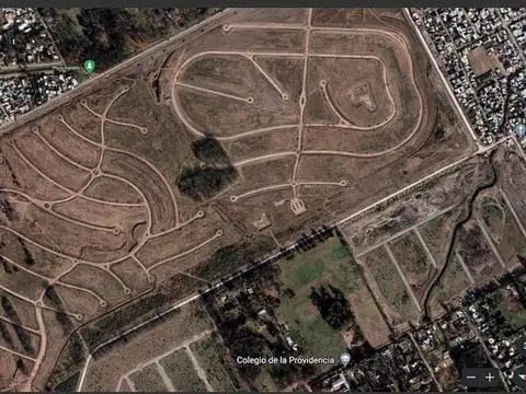 AVA. Venta de lote en Village Joven