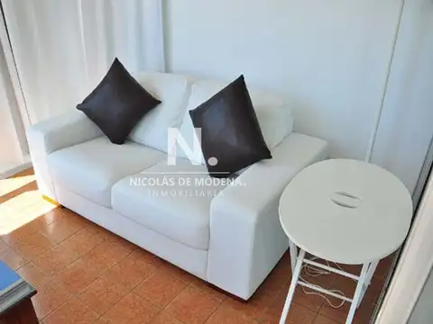 Departamento en Alquiler Temporal en Playa Mansa, USD 6.600