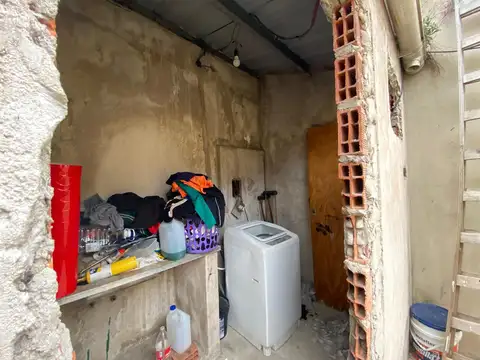 Terreno en Venta en Lanus, USD 115.000