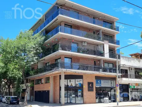 Departamento en Venta en Lisandro De La Torre, USD 111.000