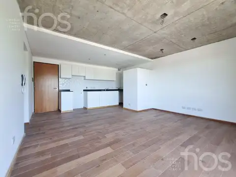 VENTA DEPARTAMENTO DOS DORMITORIOS CON BALCÓN EN ARROYITO
