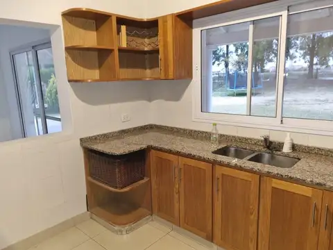 Casa  en Alquiler en San Andres, Villanueva, Tigre