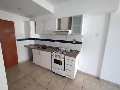 Departamento en Alquiler en Boedo, $ 550.000