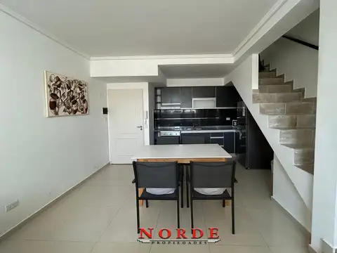 Depto Tipo Casa en Venta 5 años