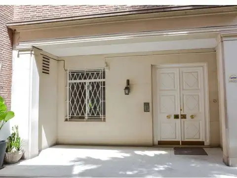 Departamento en Venta de 8 ambientes