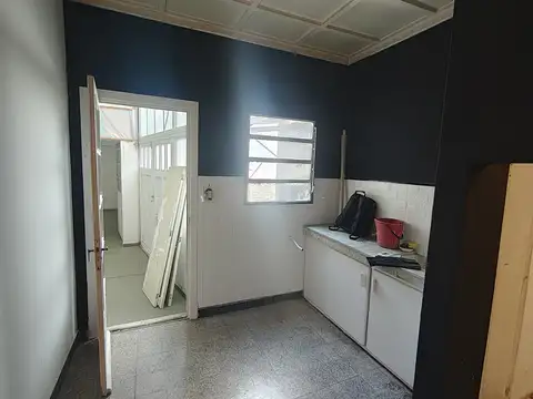 Local en Alquiler en Monte Grande, $ 3.000.000