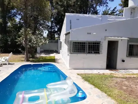 Casa quinta en De Vicenzo Grande - 3 amb