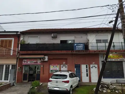 Departamento primer piso al frente en excelente ubicación
