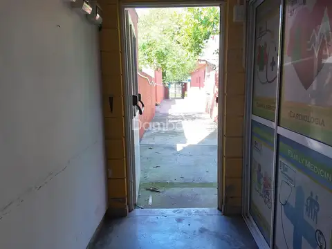Local  en Venta  en Moreno