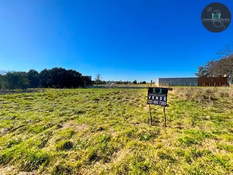 LOTES B° LA LAURA - EXCELENTE UBICACION Y DIMENSIONES -