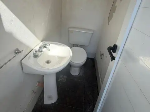 Casa en Alquiler con 1 cochera