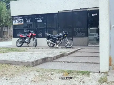 LOCAL COMERCIAL Y DEPÓSITO EN VENTA