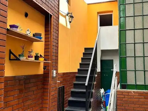 Depto Tipo Casa 4 ambientes con 1 baño