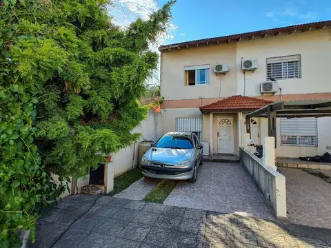 VENTA PH DUPLEX 3 AMB PATIO COCHERA BANFIELD