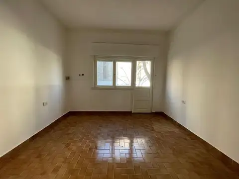 PH Ideal Instituciones /destino comercial, familia