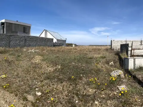 VENTA DE LOTE EN R. SANZIO ALTOS DE LA ESTANCIA