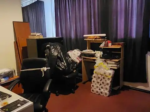 Av. Castañares al 2000