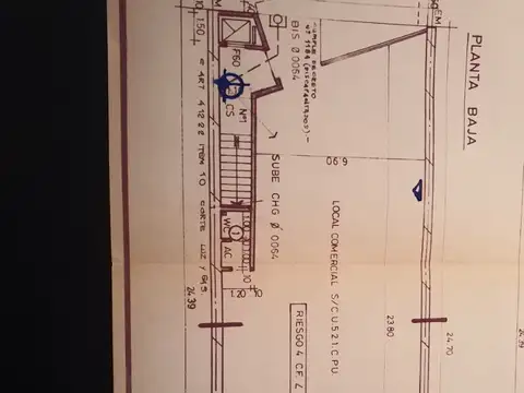 LOCAL EN PLANTA BAJA  Y 3 PISOS   INSTITUCIONAL