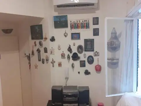 Av. Rivadavia 2700, Piso 5