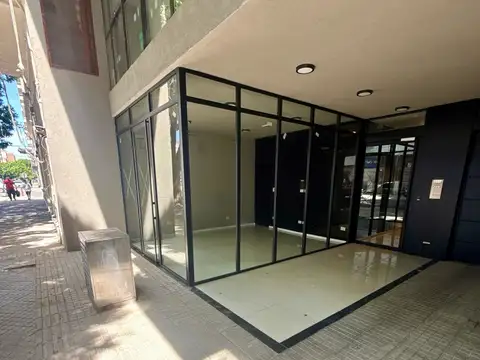 Local en Alquiler en Abasto, $ 500.000